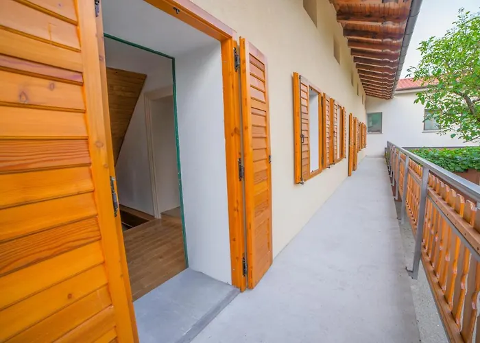 Apartma Korada Appartamento Deskle