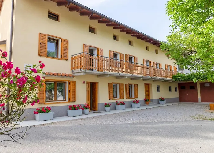 Apartament Apartma Korada Deskle